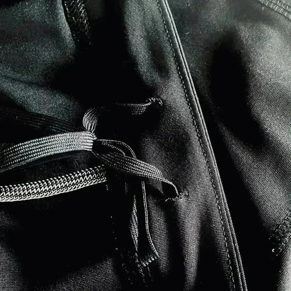 Champion C9 Women’s Run Skort - BLACK - Size Medium - Picture 4 of 6